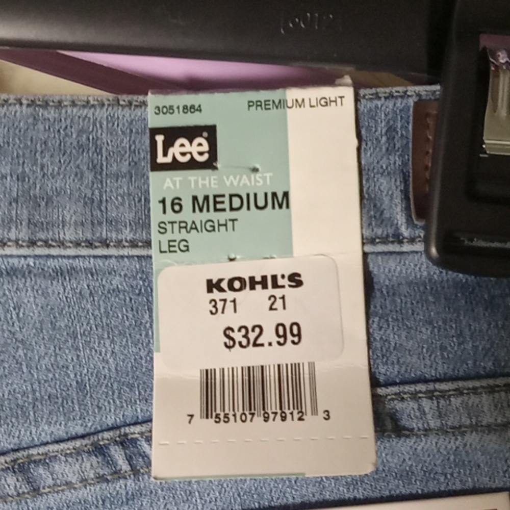 Lee Relaxed Fit Jeans NWT - Picture 5 of 6